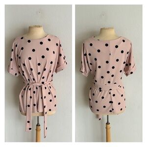 ❤️$10 Worthington polka dot blouse